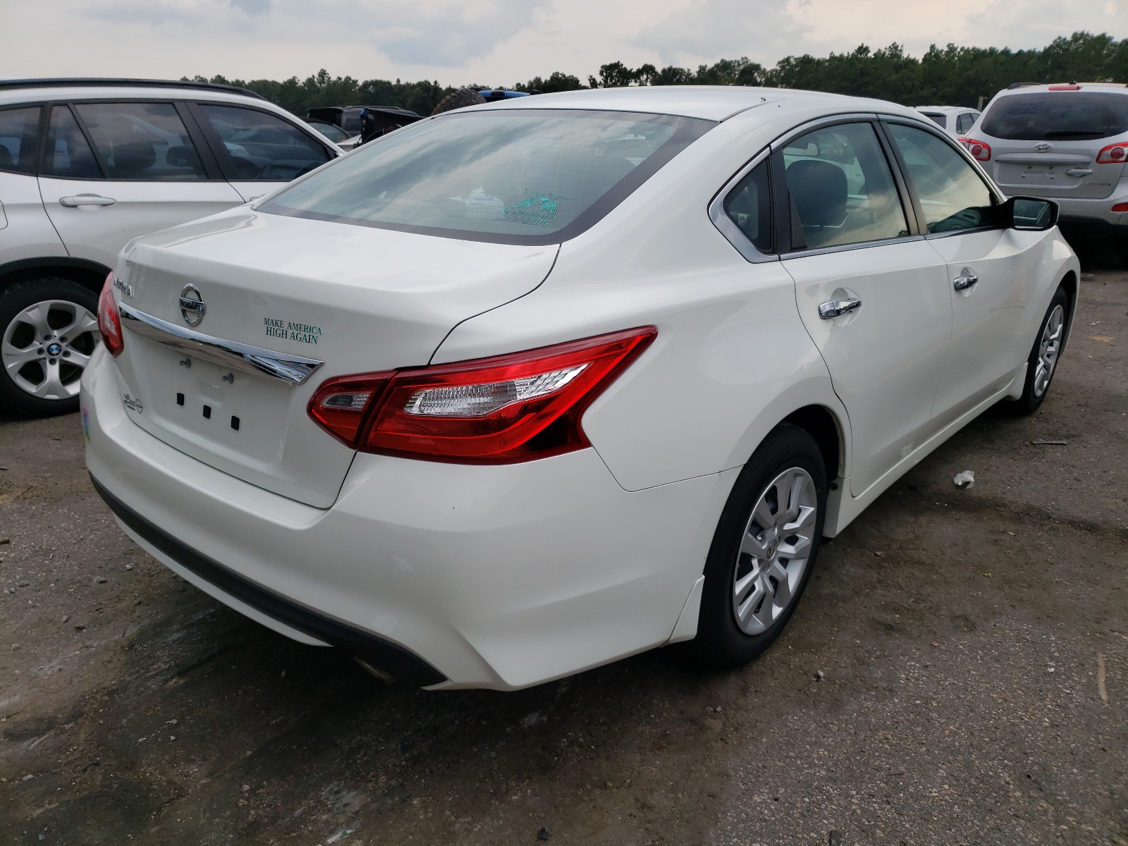 Photo 4 from auction – 2016 NISSAN ALTIMA 2.5 with VIN 1N4AL3AP7GN384077