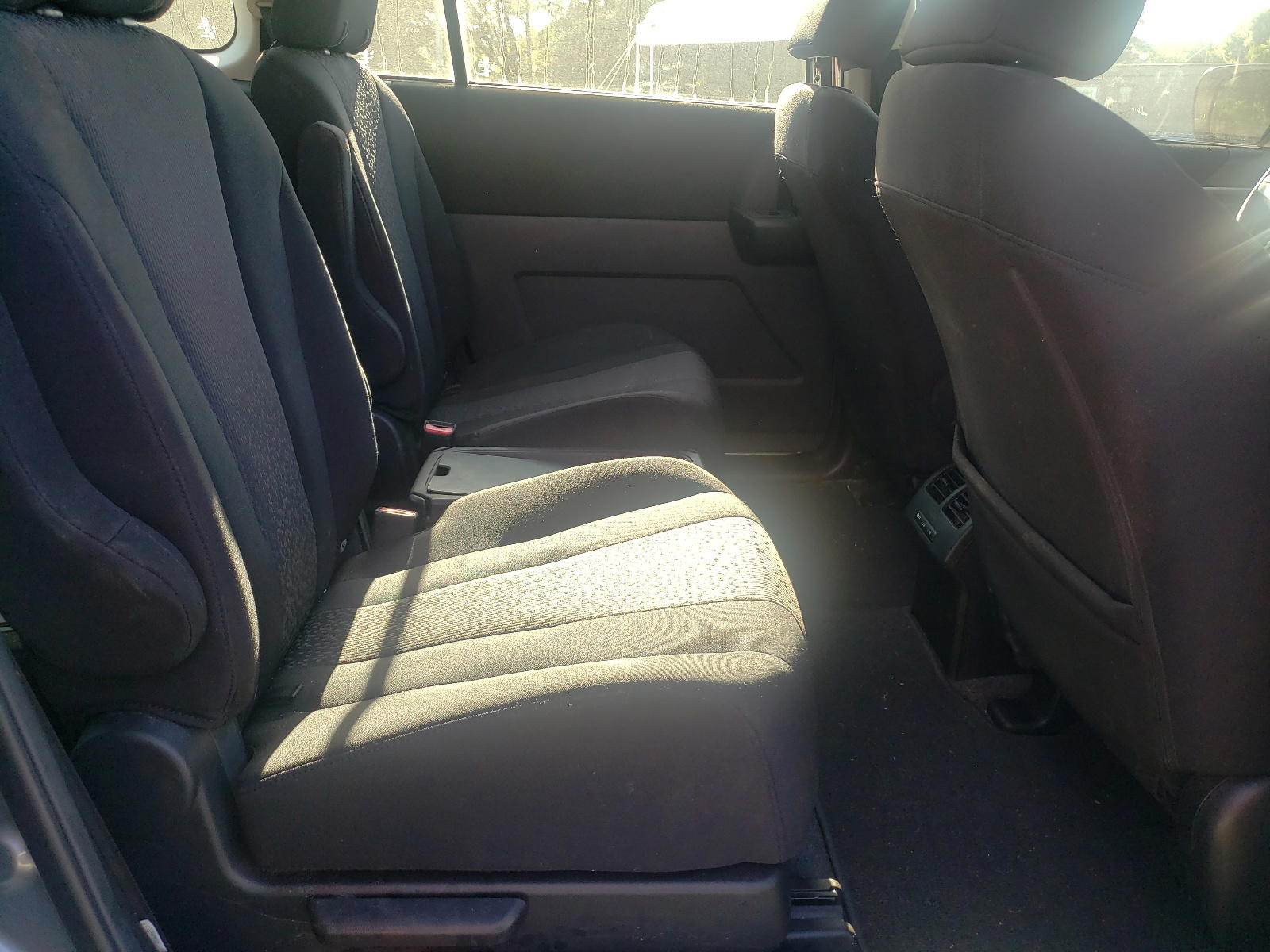 Photo 6 from auction – 2012 MAZDA 5 with VIN JM1CW2BL9C0101024