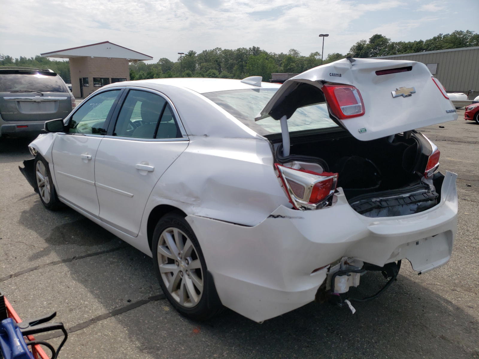Photo 3 from auction – 2015 CHEVROLET MALIBU 2LT with VIN 1G11D5SLXFF233654