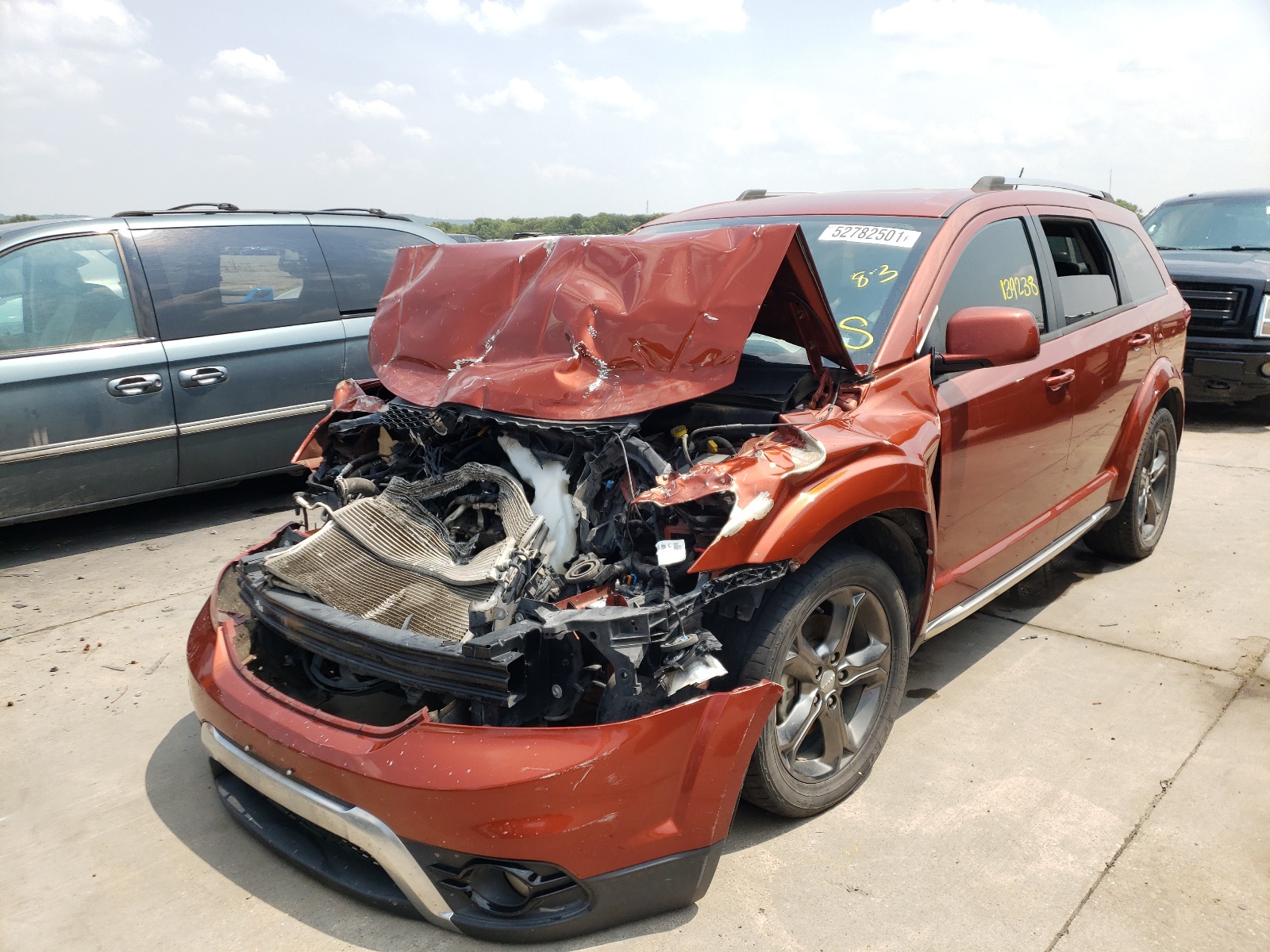 Photo 2 from auction – 2014 DODGE JOURNEY CR with VIN 3C4PDCGG0ET261551