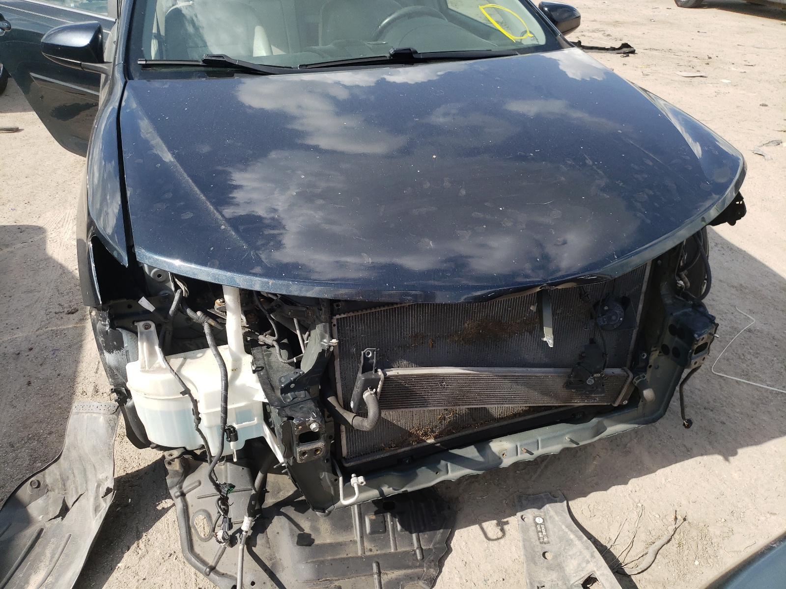 Photo 9 from auction – 2012 TOYOTA CAMRY HYBR with VIN 4T1BD1FK5CU058349