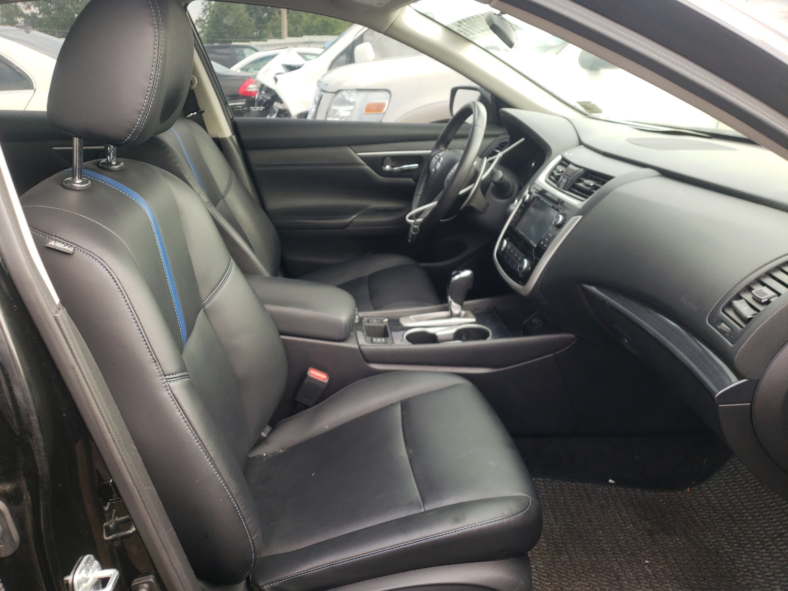 Photo 5 from auction – 2018 NISSAN ALTIMA 2.5 with VIN 1N4AL3AP5JC268976