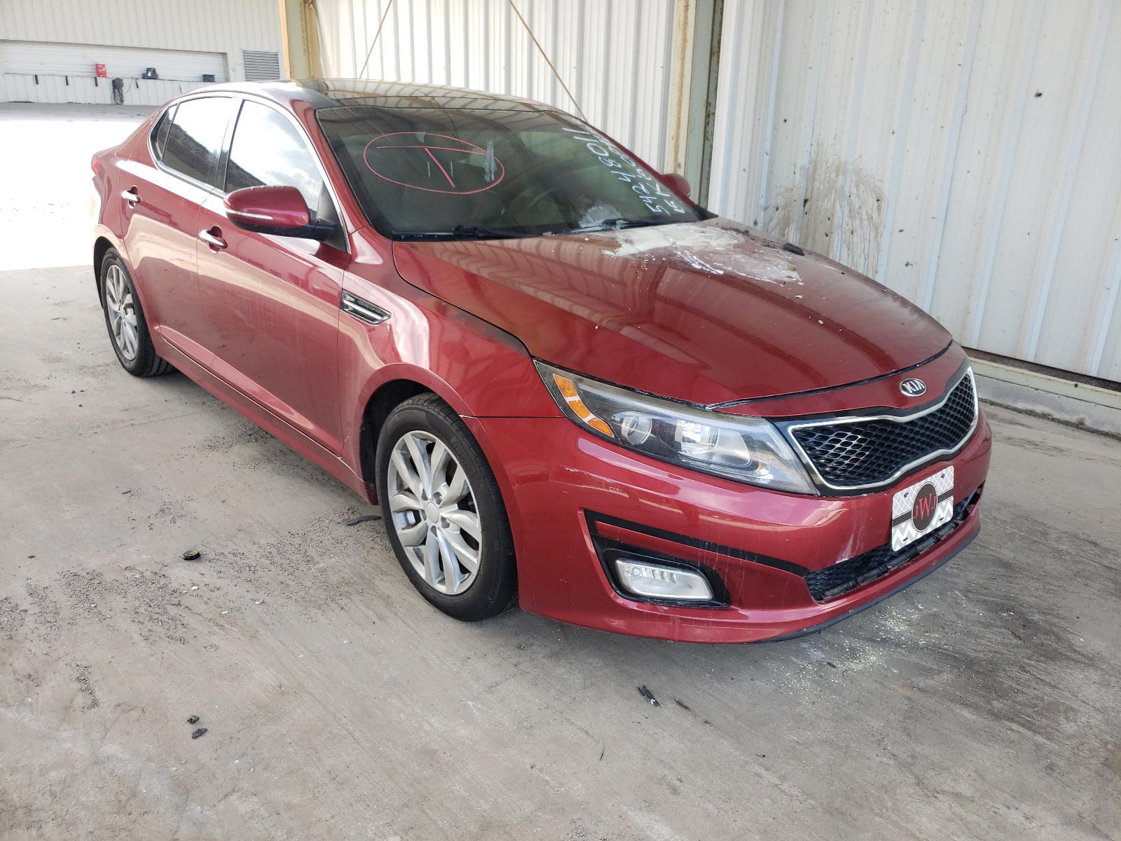 KIA OPTIMA EX 2015 with VIN 5XXGN4A73FG368845 - Photo from auction