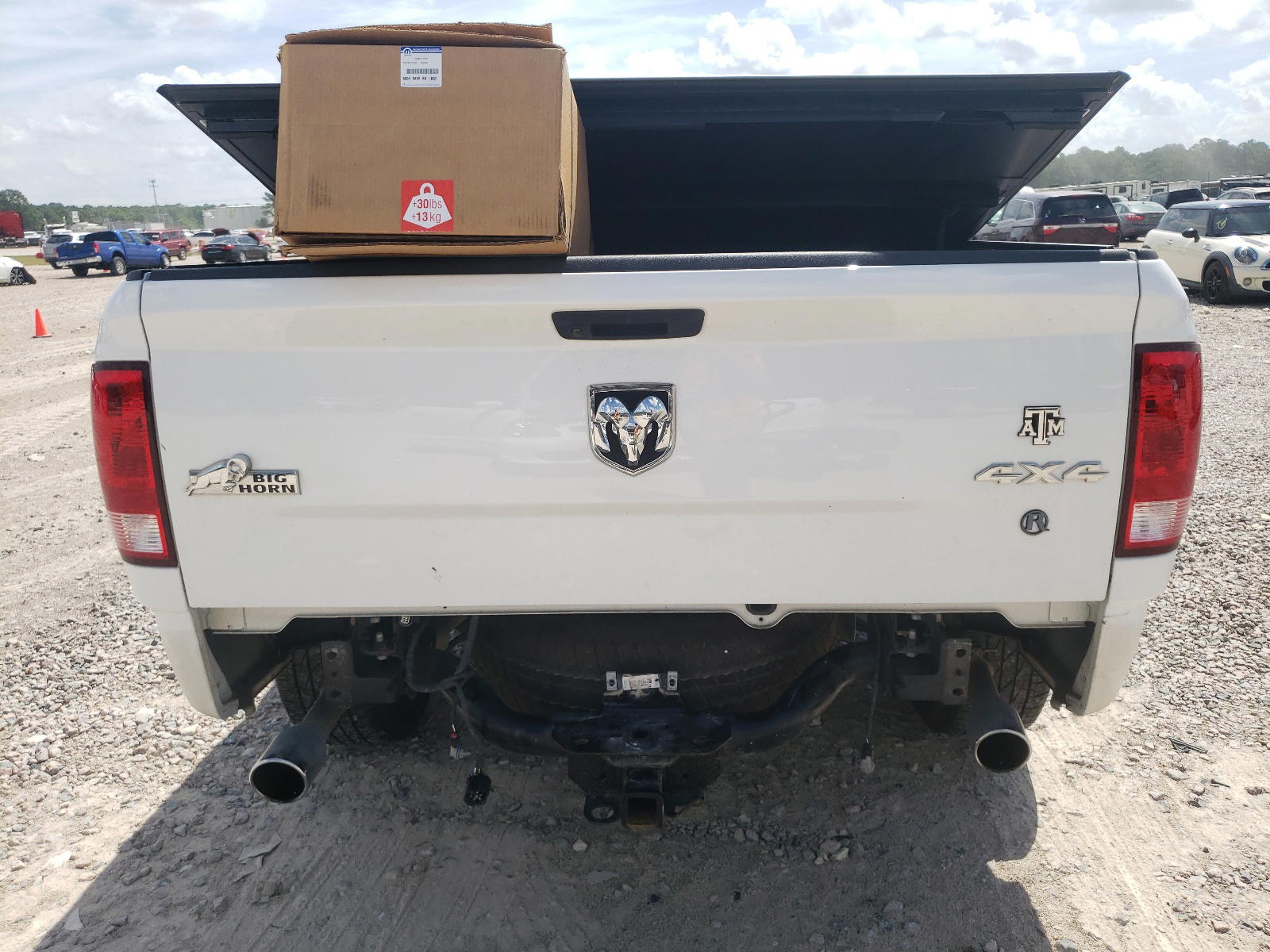 Photo 9 from auction – 2019 RAM 1500 CLASS with VIN 1C6RR7LT2KS598294