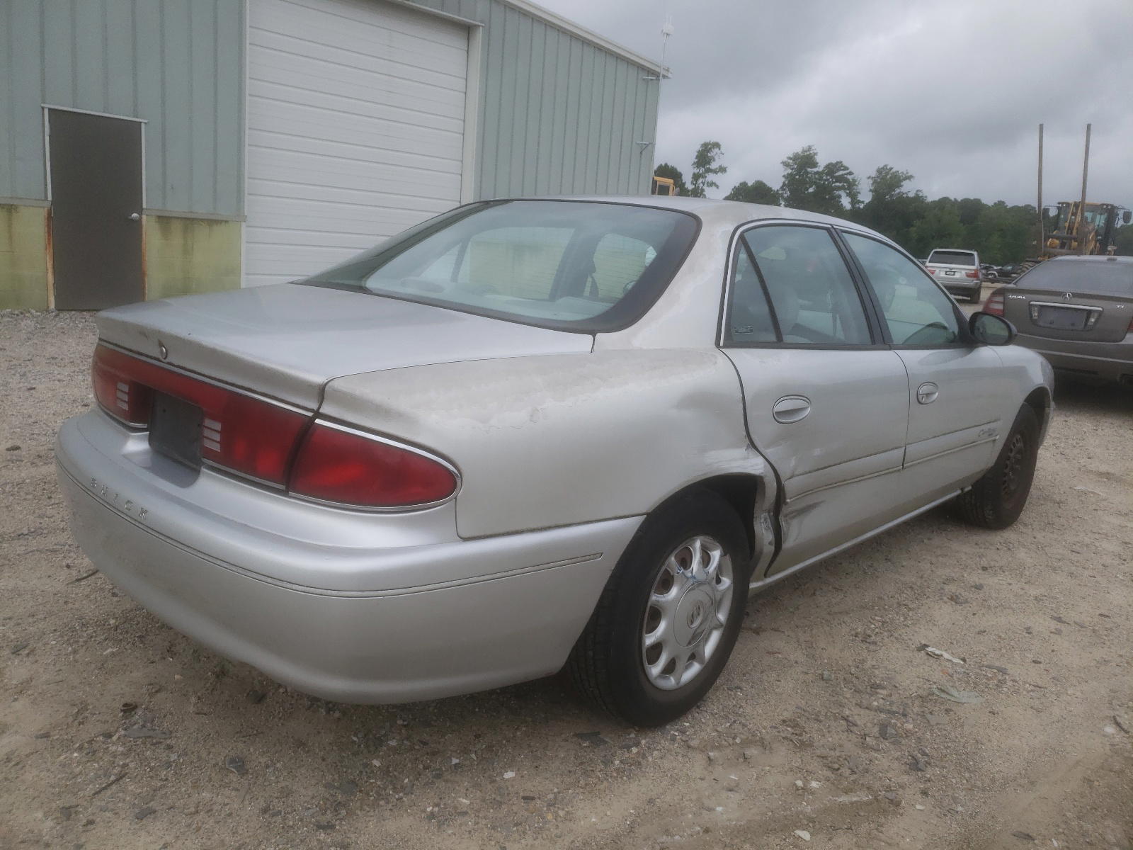 Photo 4 from auction – 2001 BUICK CENTURY CU with VIN 2G4WS52J211110105