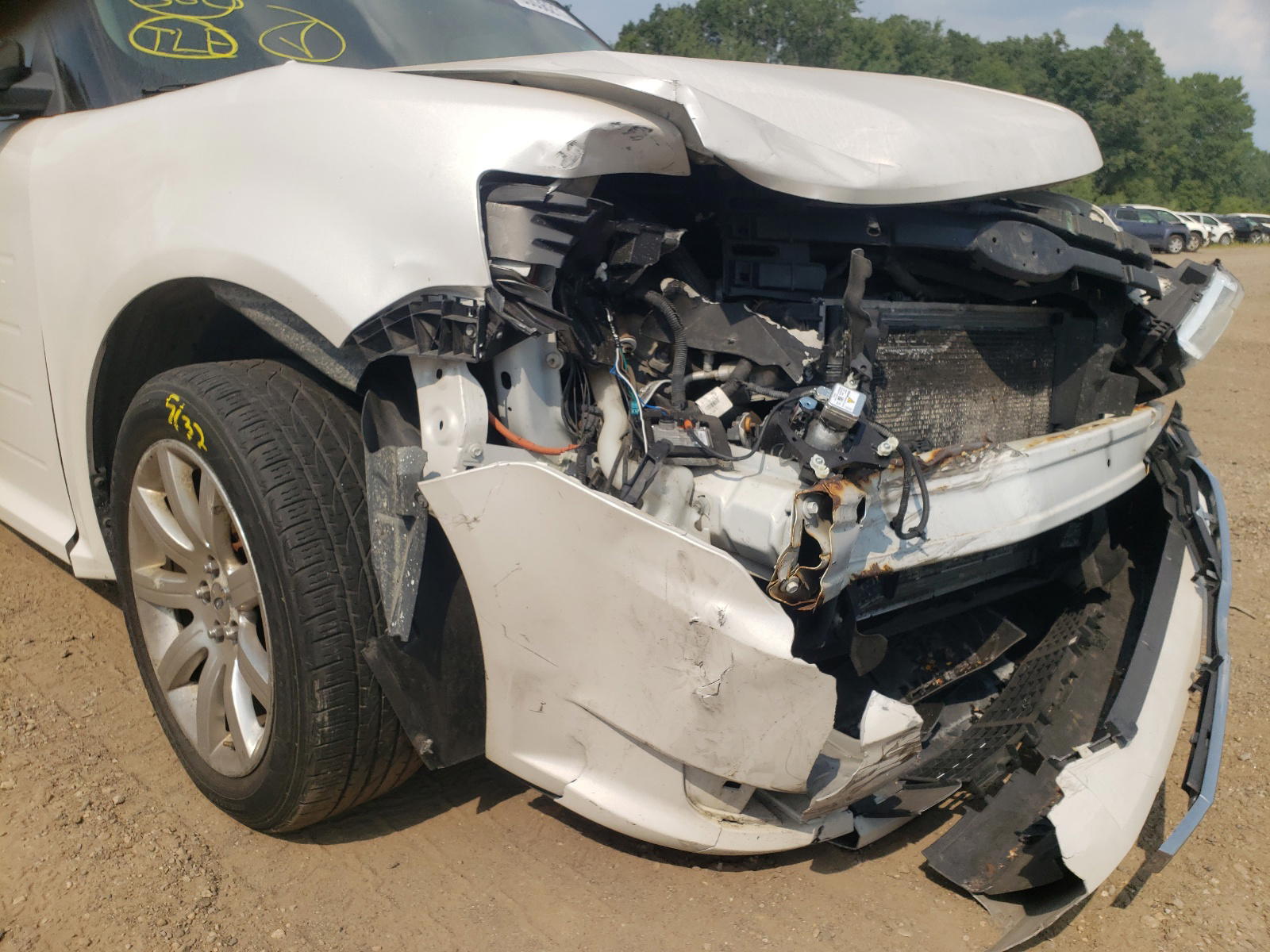 Photo 9 from auction – 2011 FORD FLEX LIMIT with VIN 2FMGK5DC8BBD00487