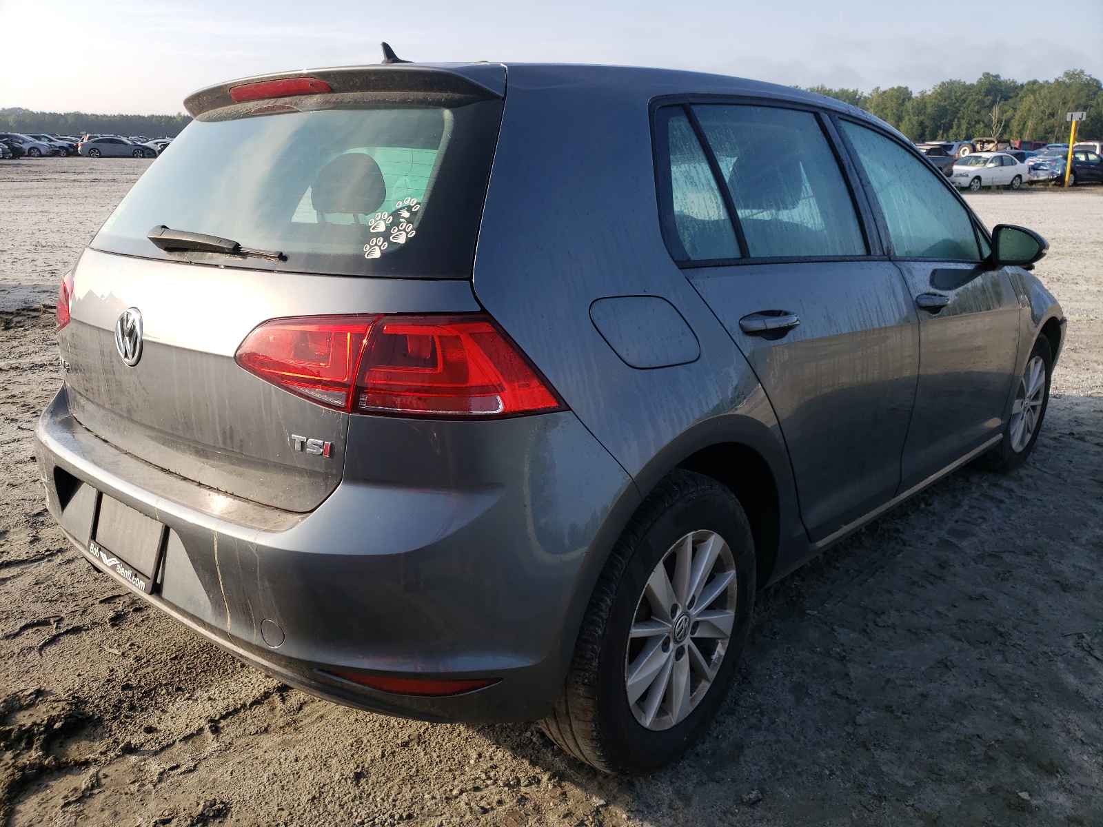 Photo 4 from auction – 2016 VOLKSWAGEN GOLF S/SE with VIN 3VW217AU1GM024005