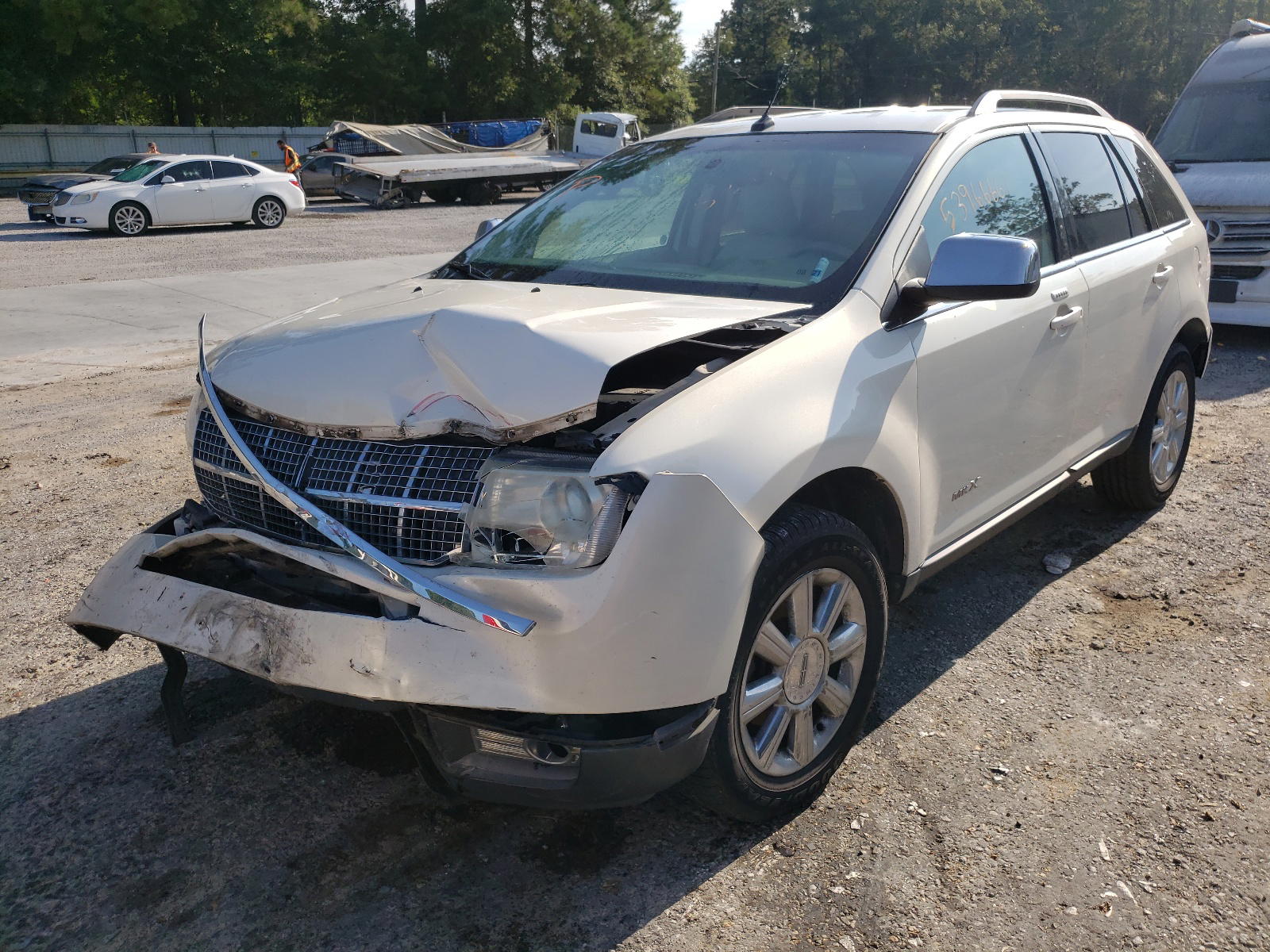 Photo 2 from auction – 2007 LINCOLN MKX with VIN 2LMDU68CX7BJ29766