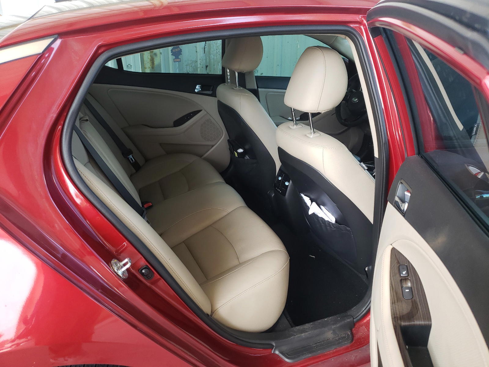Photo 6 from auction – 2015 KIA OPTIMA EX with VIN 5XXGN4A73FG368845