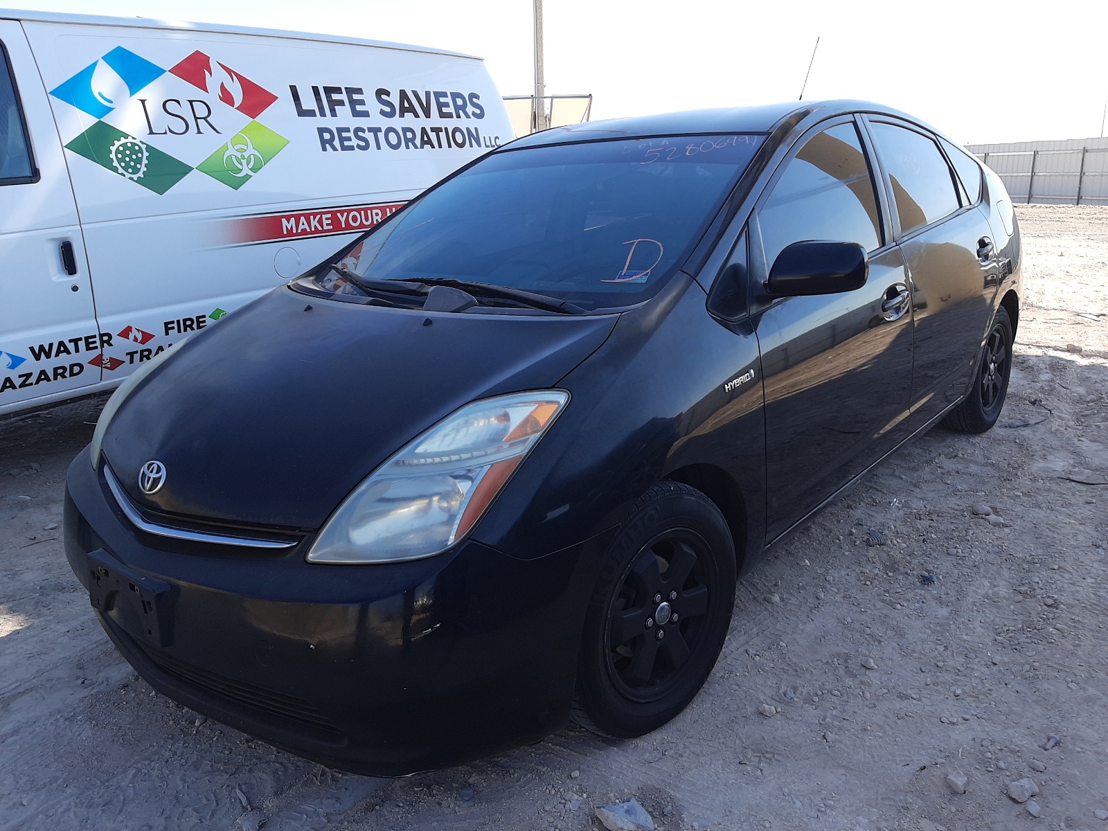 Photo 2 from auction – 2007 TOYOTA PRIUS with VIN JTDKB20U177653357