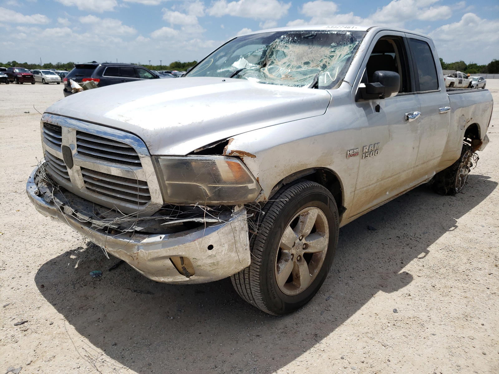 Photo 2 from auction – 2015 RAM 1500 SLT with VIN 1C6RR6GT1FS547461