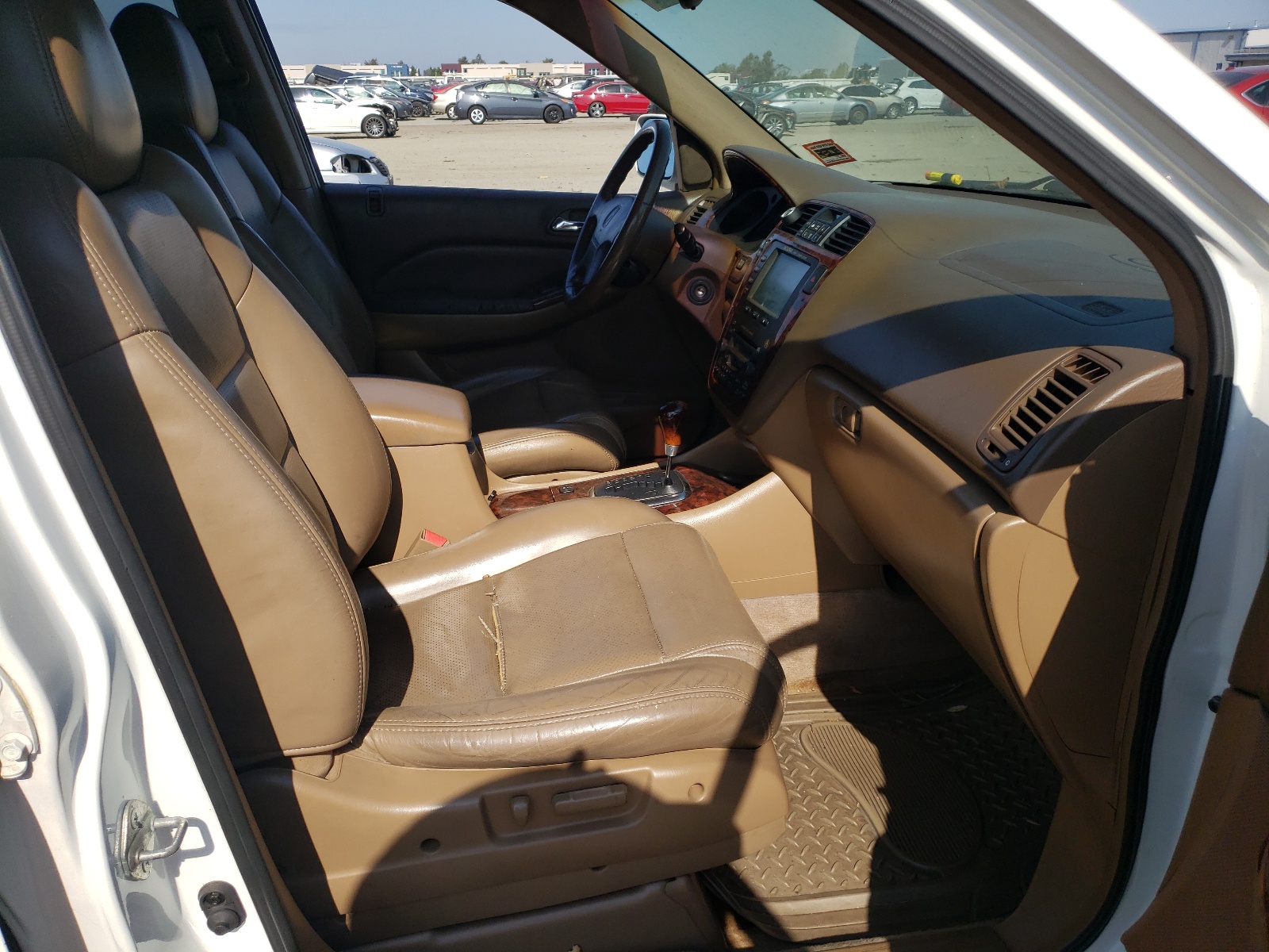 Photo 5 from auction – 2002 ACURA MDX with VIN 2HNYD18662H525434