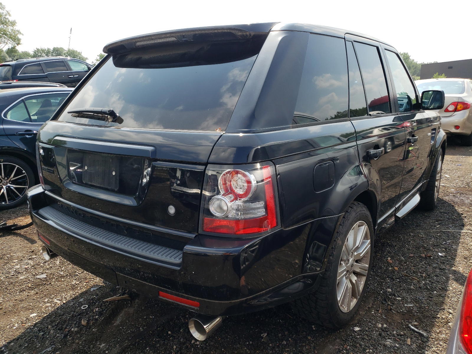 Photo 4 from auction – 2011 LAND ROVER RANGE ROVE with VIN SALSK2D41BA279377