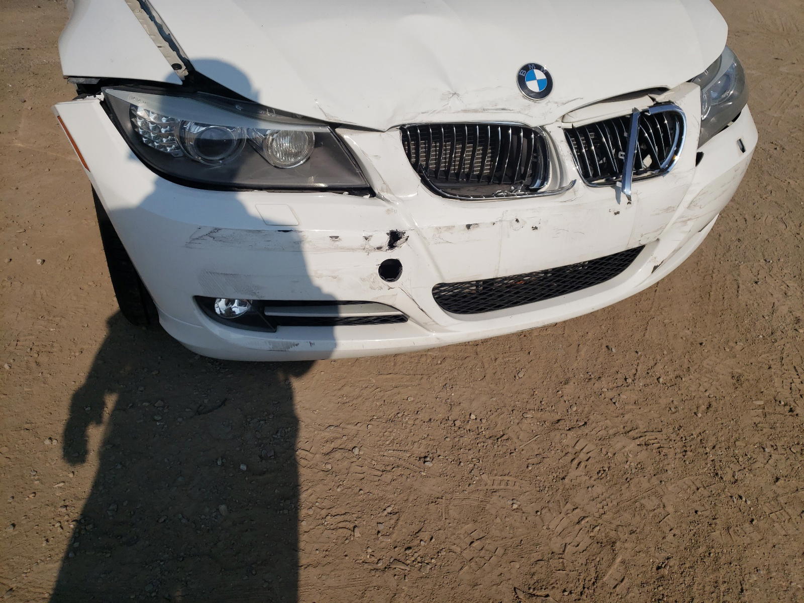 Photo 9 from auction – 2011 BMW 335 XI with VIN WBAPL5G50BNN23509