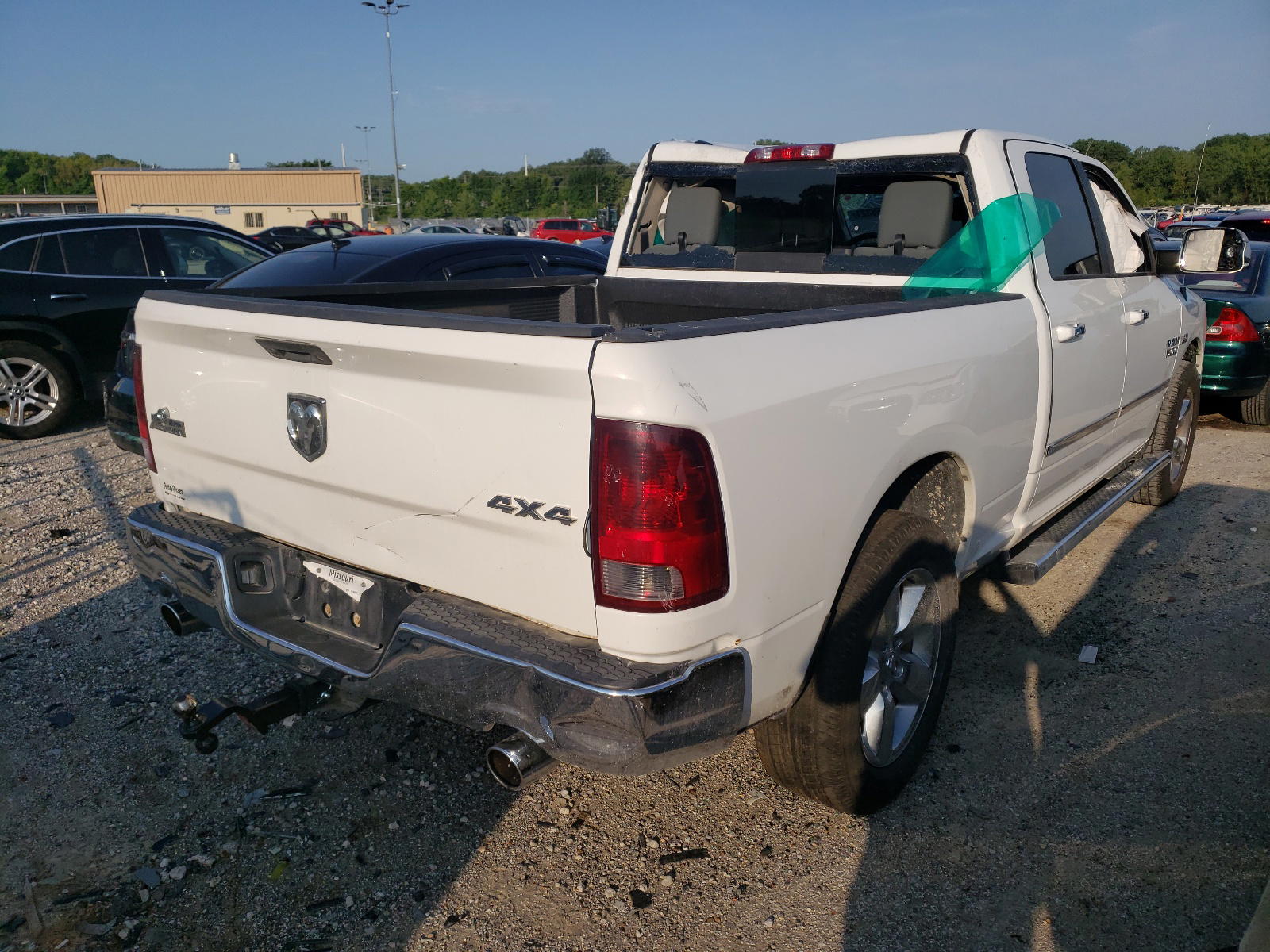 Photo 4 from auction – 2015 RAM 1500 SLT with VIN 1C6RR7TT7FS635815