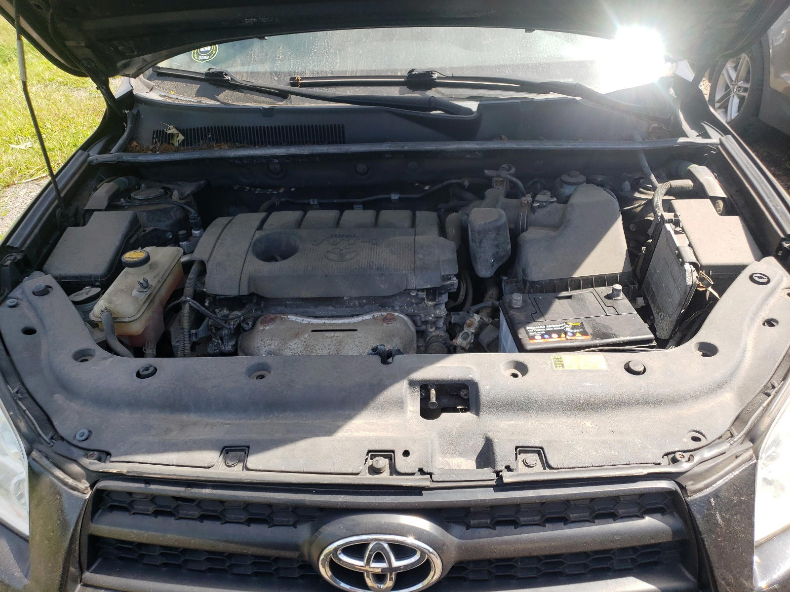 Photo 7 from auction – 2011 TOYOTA RAV4 with VIN 2T3BF4DV8BW116582