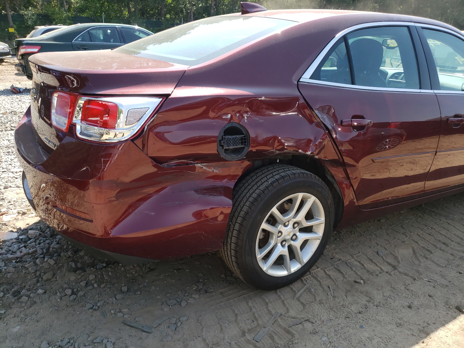 Photo 9 from auction – 2015 CHEVROLET MALIBU 1LT with VIN 1G11C5SL2FF310018