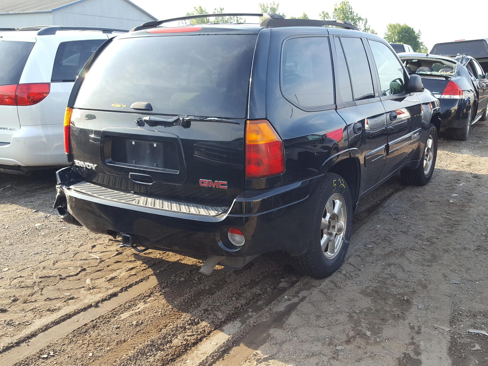 Photo 4 from auction – 2002 GMC ENVOY with VIN 1GKDT13S822441642