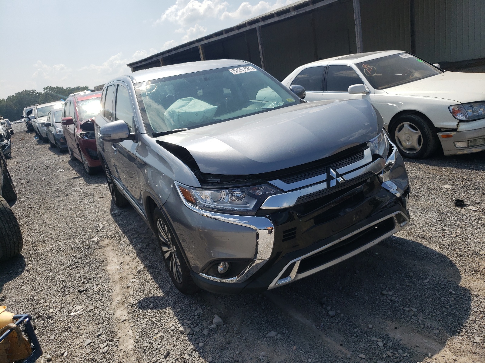Photo 1 from auction – 2019 MITSUBISHI OUTLANDER with VIN JA4AZ3A38KZ042798