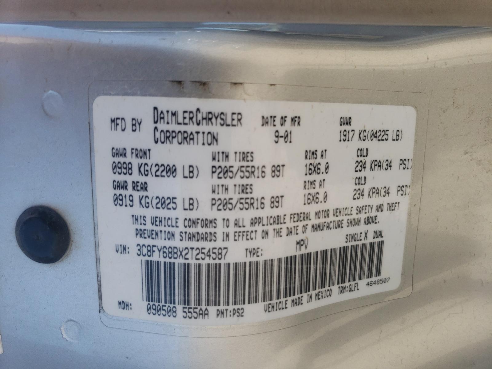 Photo 10 from auction – 2002 CHRYSLER PT CRUISER with VIN 3C8FY68BX2T254587