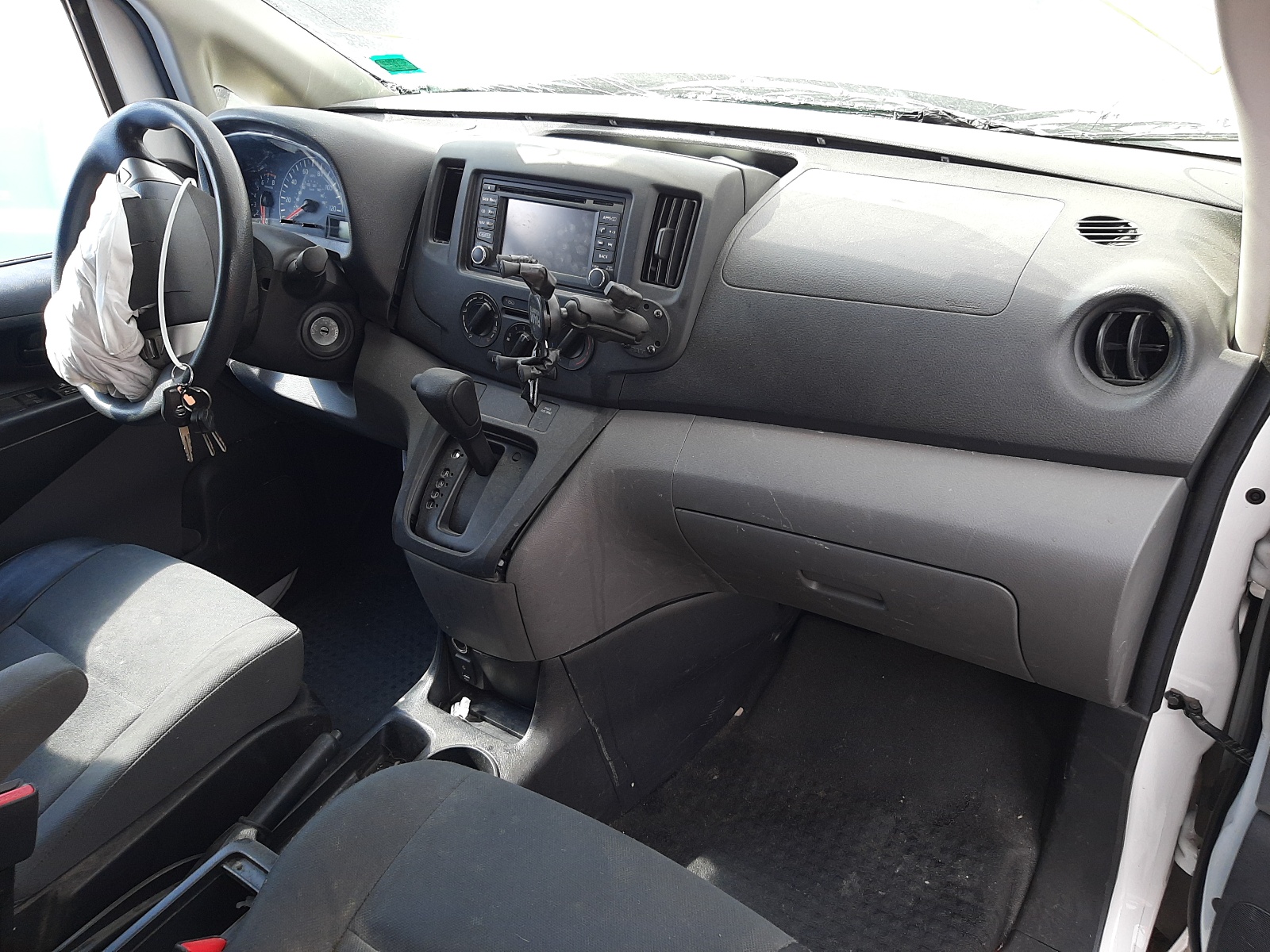 Photo 9 from auction – 2018 NISSAN NV200 2.5S with VIN 3N6CM0KN2JK693574