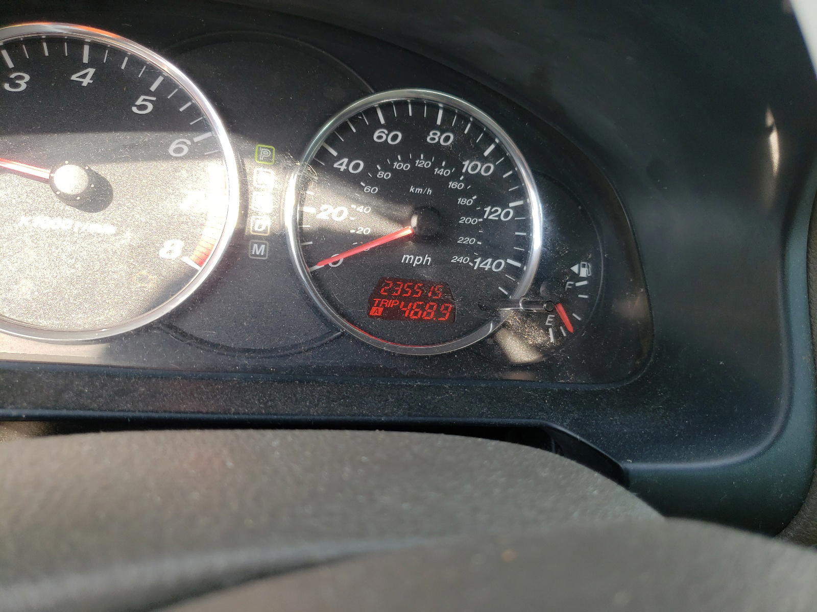 Photo 8 from auction – 2004 MAZDA 6 I with VIN 1YVFP80C245N43870