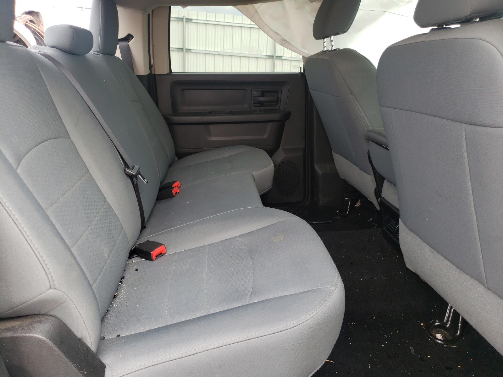 Photo 6 from auction – 2016 RAM 1500 ST with VIN 3C6RR6KT0GG363709