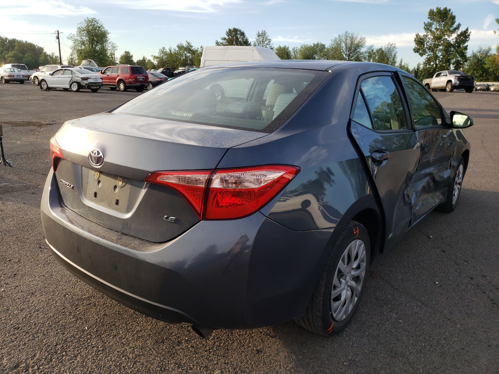 Photo 4 from auction – 2017 TOYOTA COROLLA L with VIN 2T1BURHE9HC762665