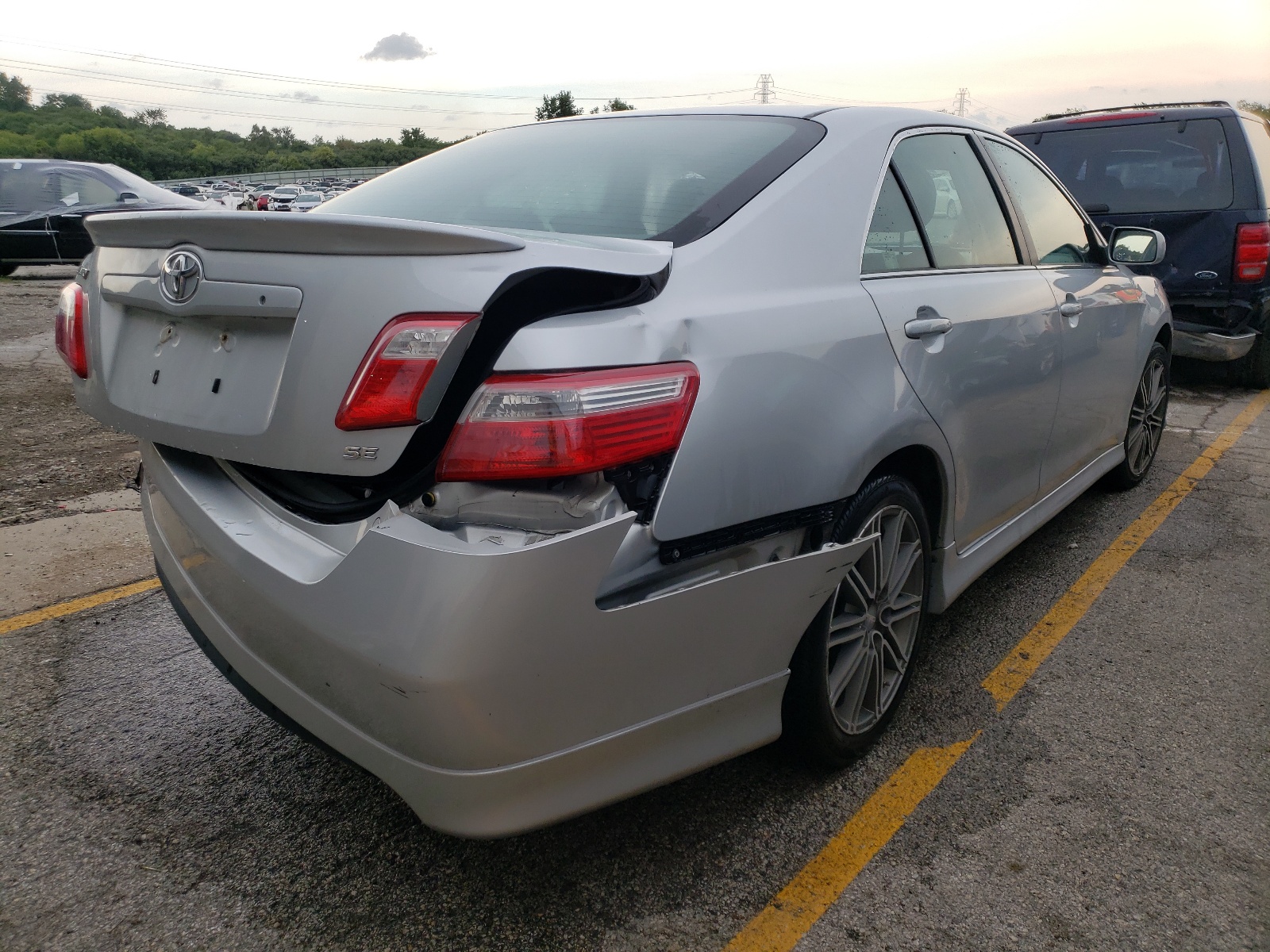 Photo 4 from auction – 2007 TOYOTA CAMRY LE with VIN 4T1BK46K37U531677