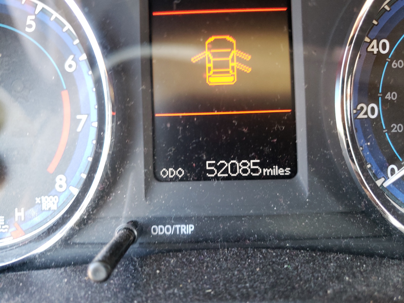 Photo 8 from auction – 2019 TOYOTA COROLLA L with VIN 2T1BURHE1KC205420