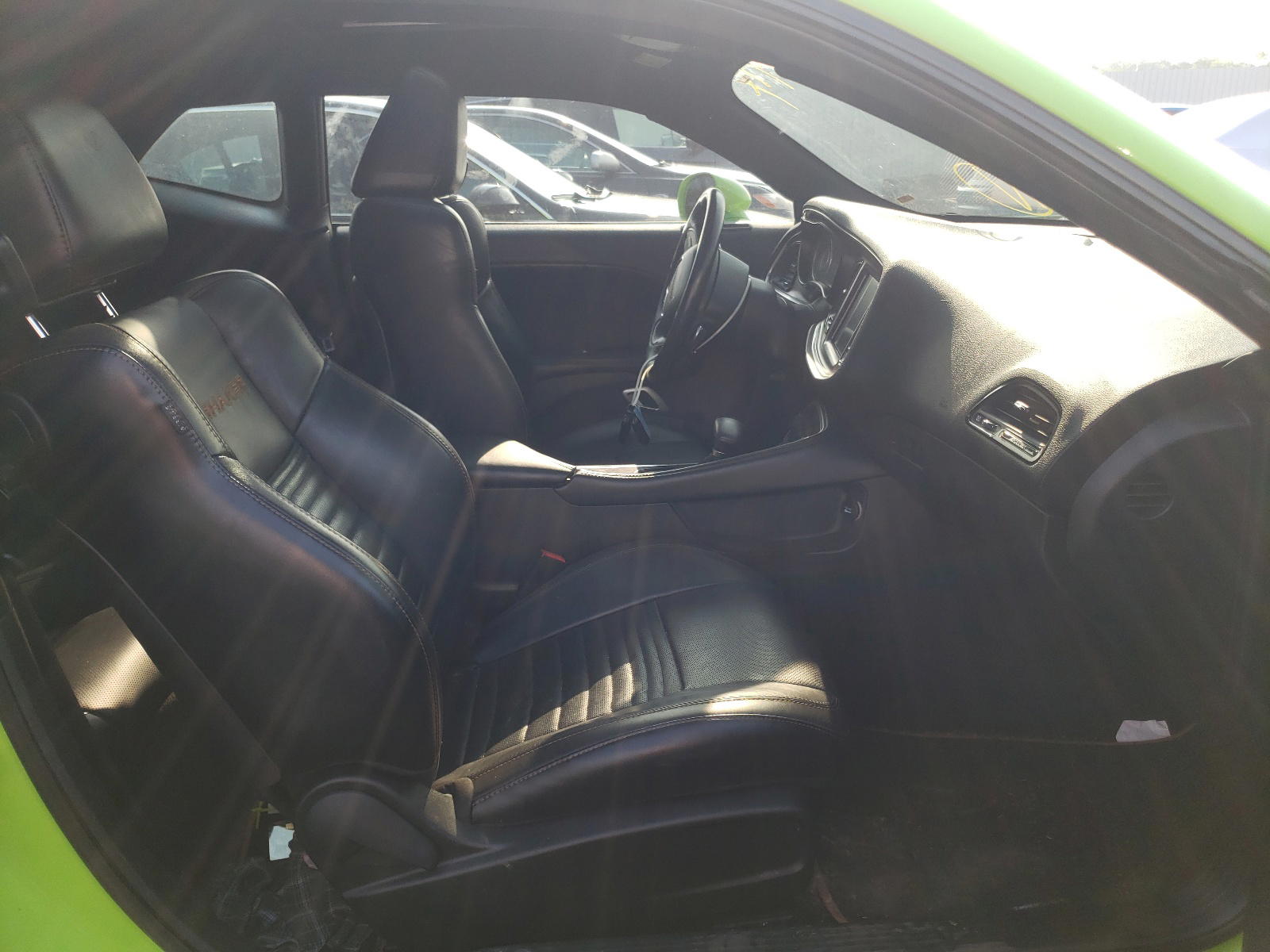 Photo 5 from auction – 2015 DODGE CHALLENGER with VIN 2C3CDZBT6FH878053