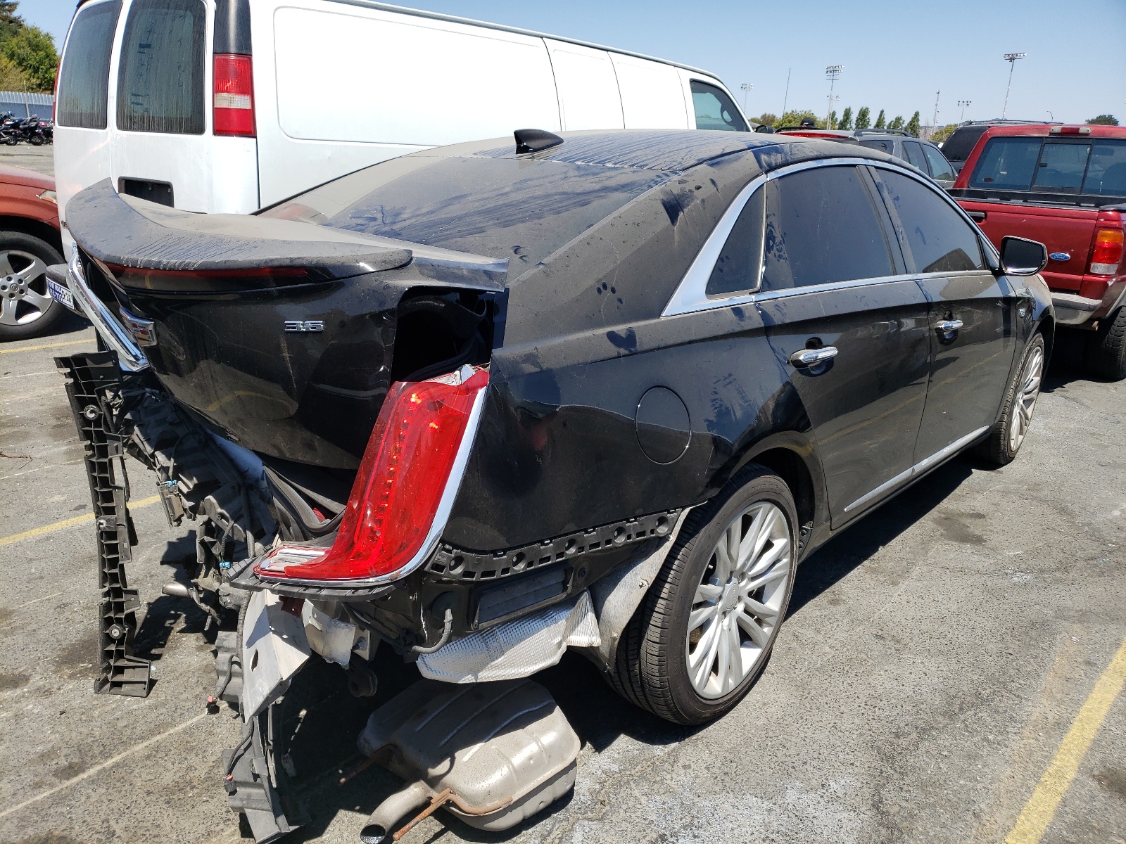 Photo 4 from auction – 2019 CADILLAC XTS with VIN 2G61M5S34K9137161