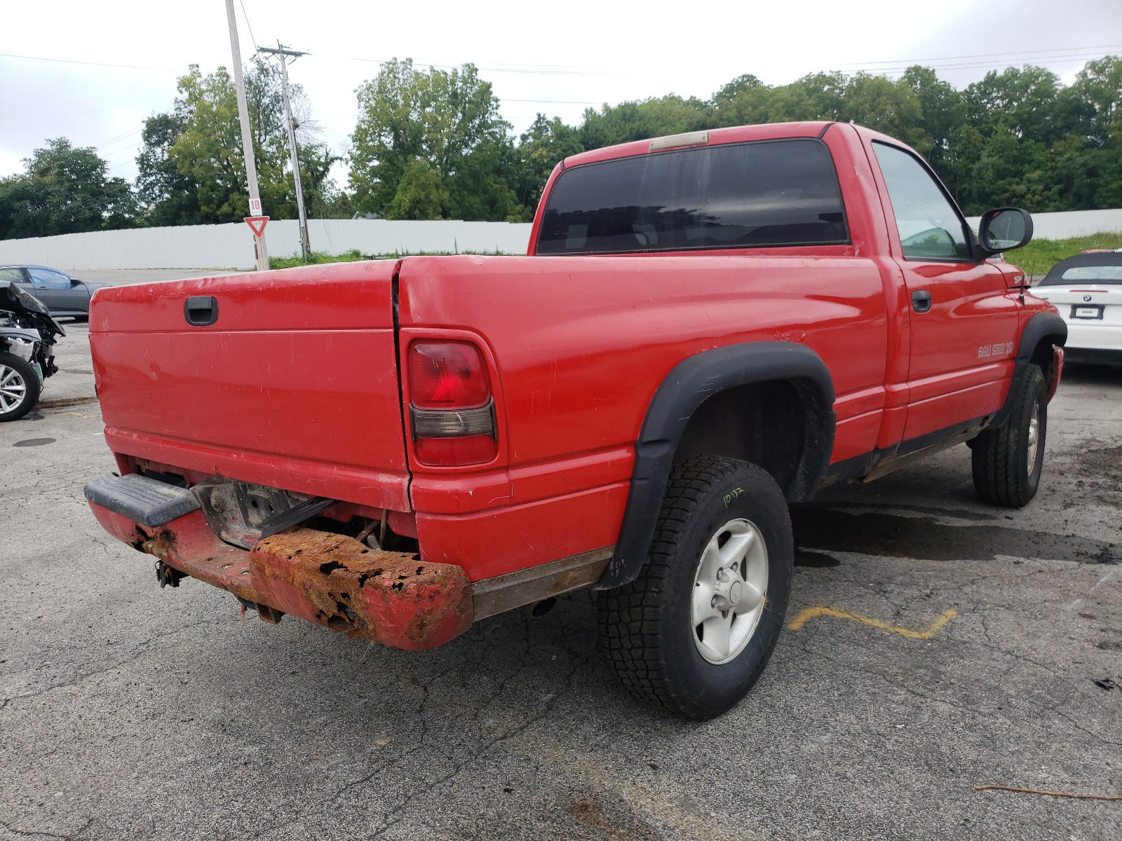 Photo 4 from auction – 2000 DODGE RAM 1500 with VIN 1B7HF16Z6YS566628