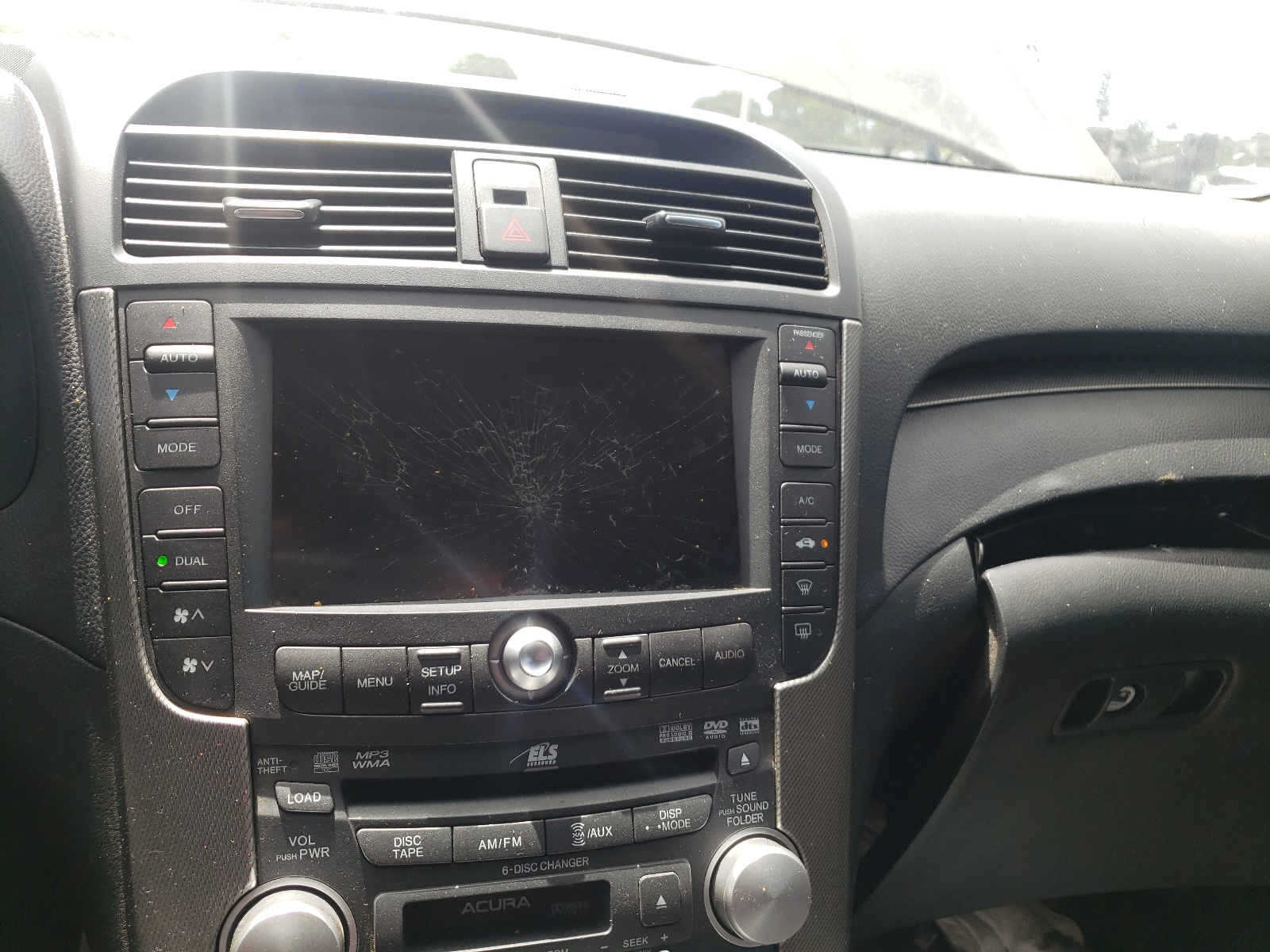 Photo 9 from auction – 2007 ACURA TL TYPE S with VIN 19UUA76567A048473