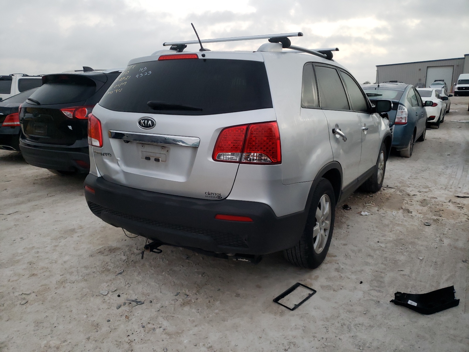 Photo 4 from auction – 2012 KIA SORENTO BA with VIN 5XYKT4A69CG281904