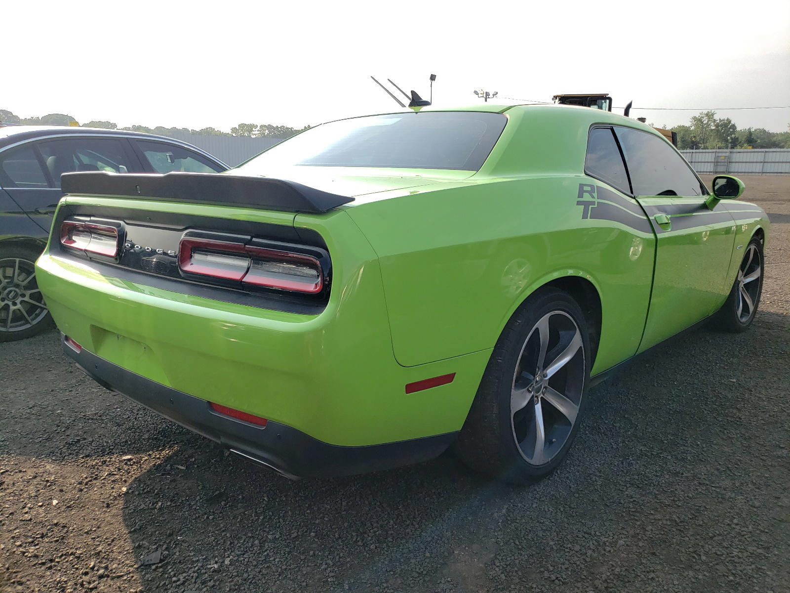 Photo 4 from auction – 2015 DODGE CHALLENGER with VIN 2C3CDZBT6FH878053