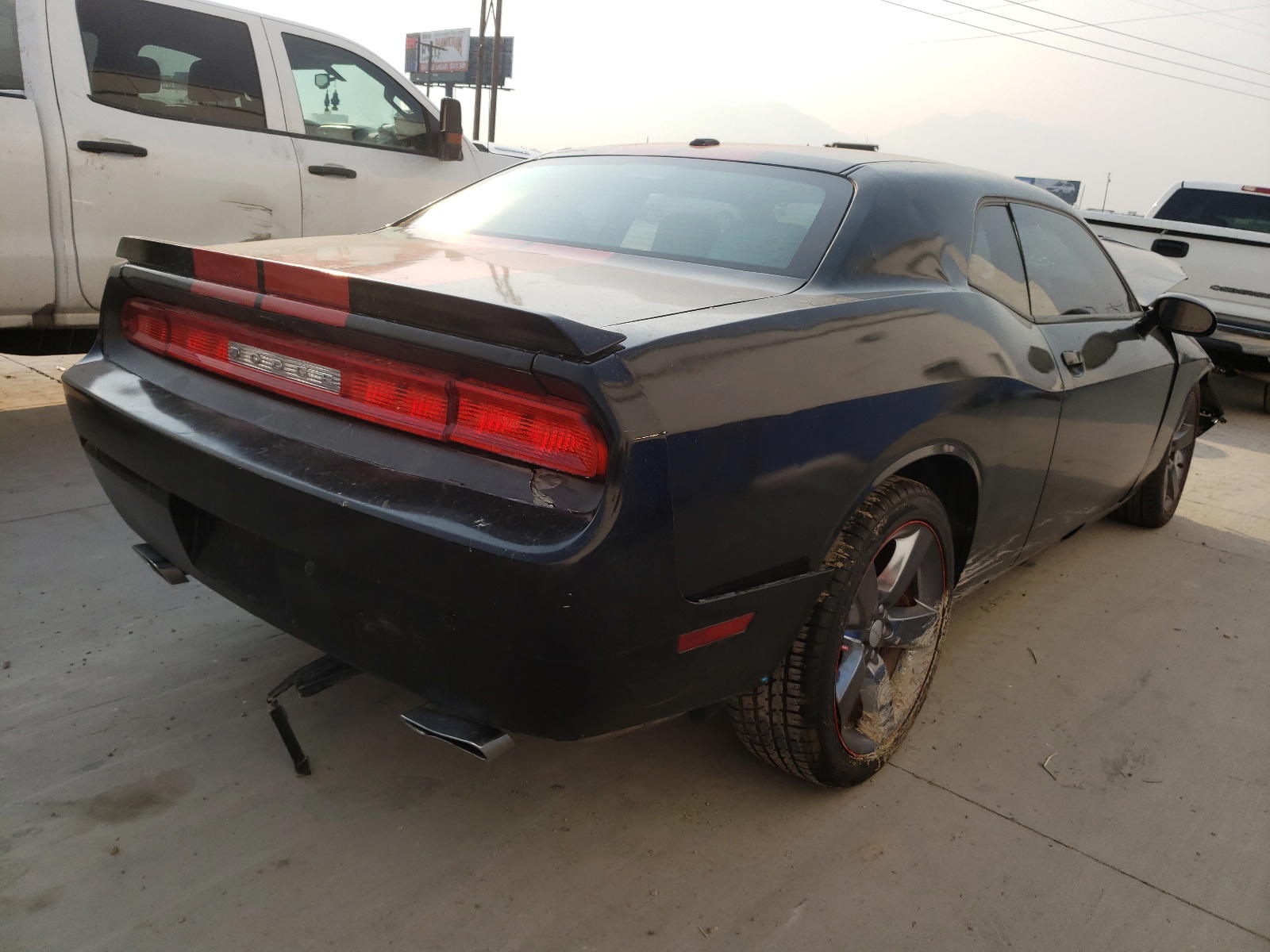 Photo 4 from auction – 2014 DODGE CHALLENGER with VIN 2C3CDYAG5EH111968