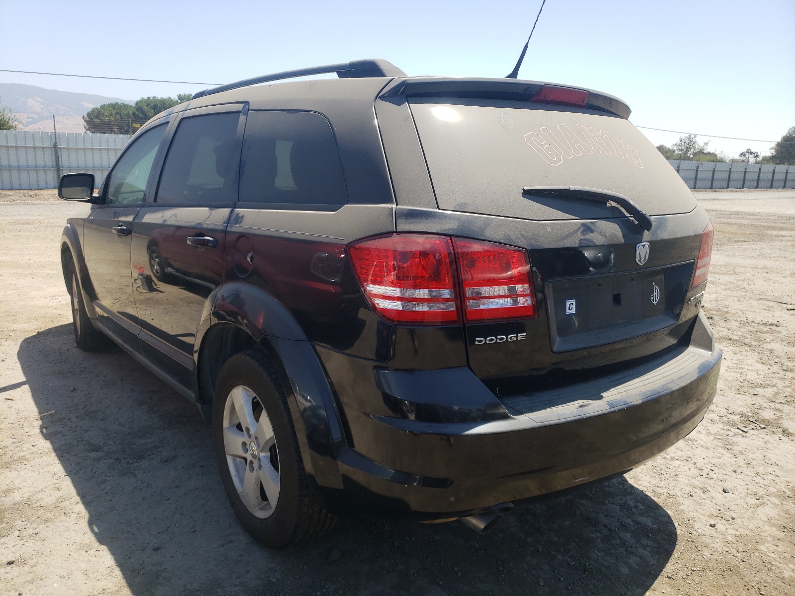 Zdjęcie 3 z aukcji – 2010 DODGE JOURNEY SX z VIN 3D4PG5FV1AT102831