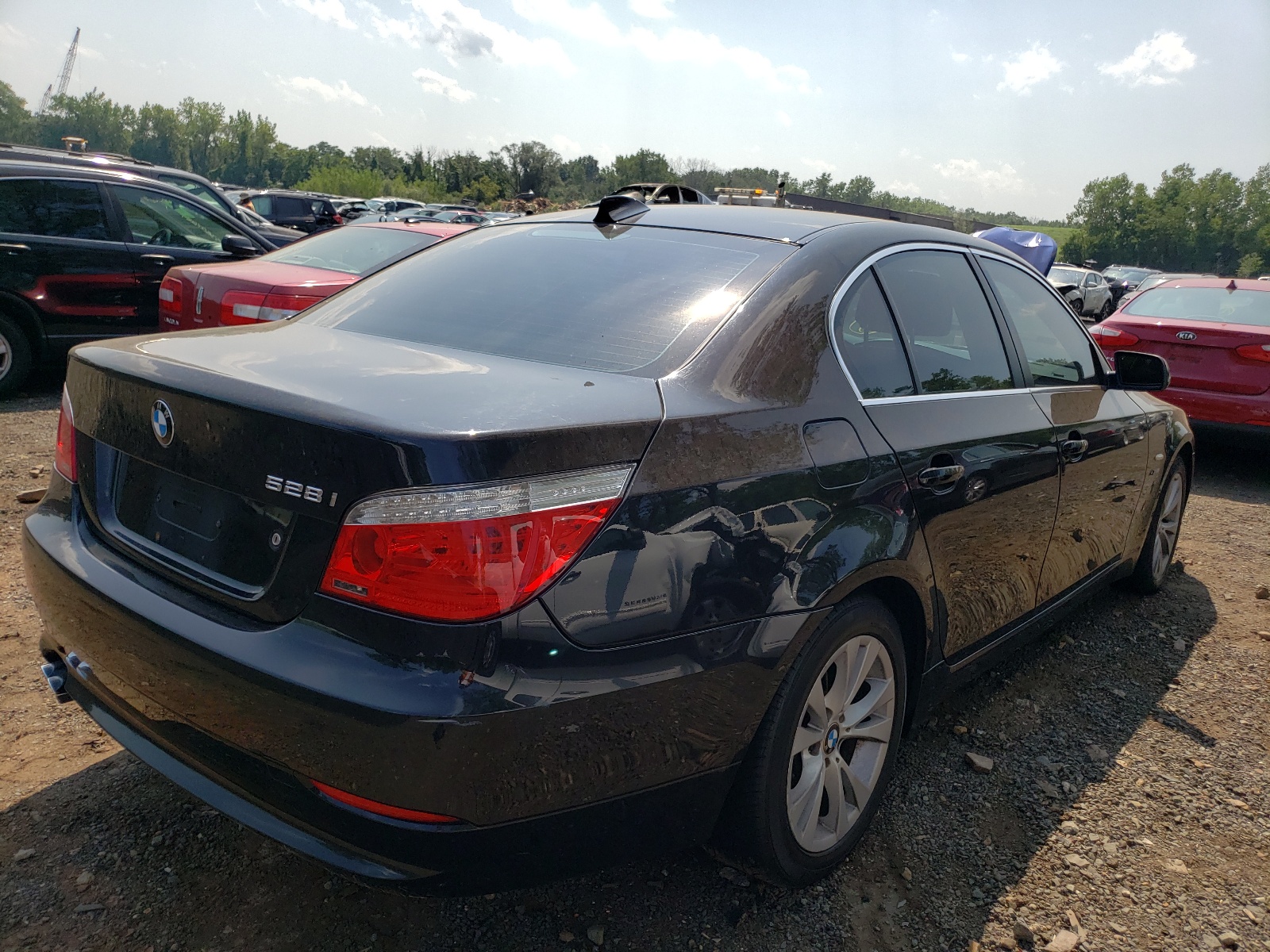 Photo 4 from auction – 2009 BMW 528 XI with VIN WBANV13529C153492