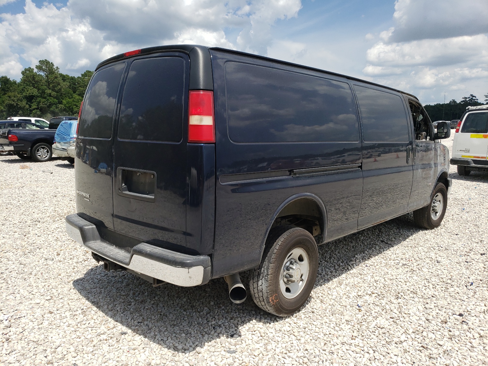 Photo 4 from auction – 2011 CHEVROLET EXPRESS G3 with VIN 1GCZGUCL4B1157074