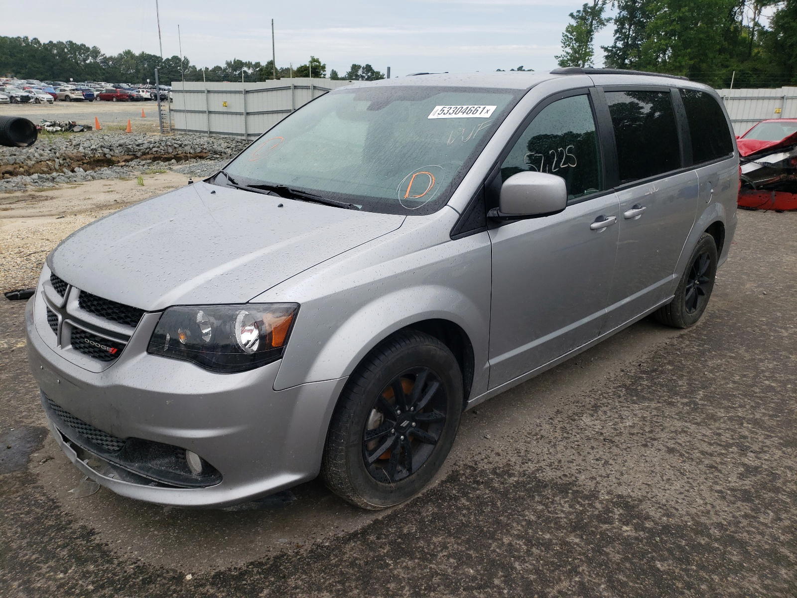 Photo 2 from auction – 2019 DODGE GRAND CARA with VIN 2C4RDGEG3KR742914