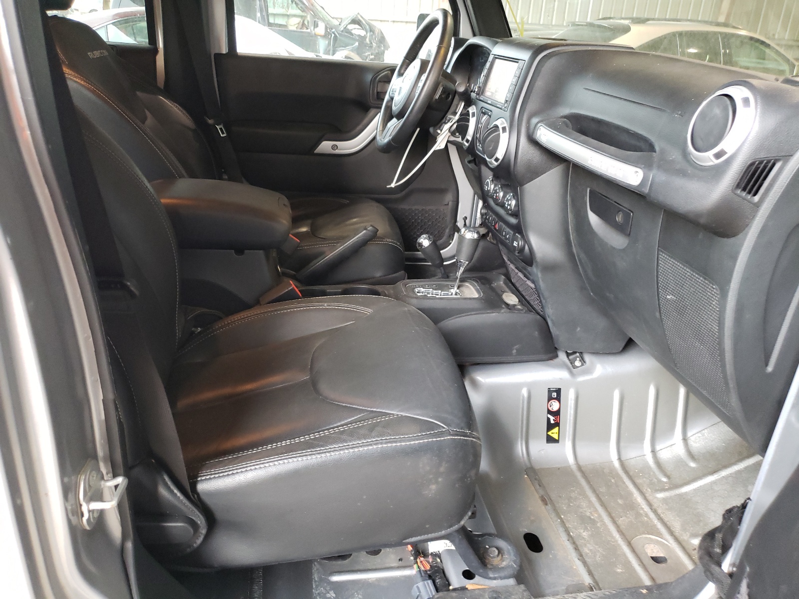 Photo 5 from auction – 2015 JEEP WRANGLER U with VIN 1C4HJWFG9FL613930
