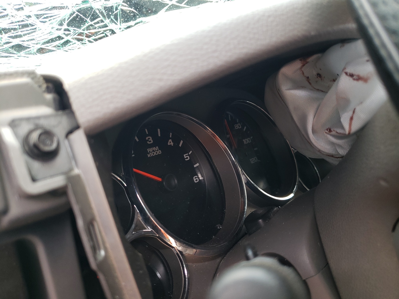 Photo 8 from auction – 2009 GMC SIERRA C15 with VIN 3GTEC23029G208099