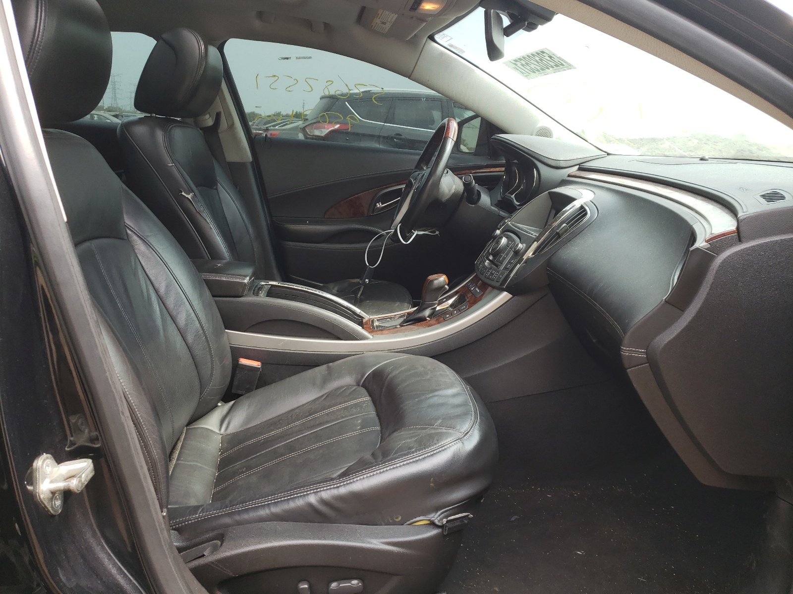 Photo 5 from auction – 2010 BUICK LACROSSE C with VIN 1G4GC5GG0AF182704