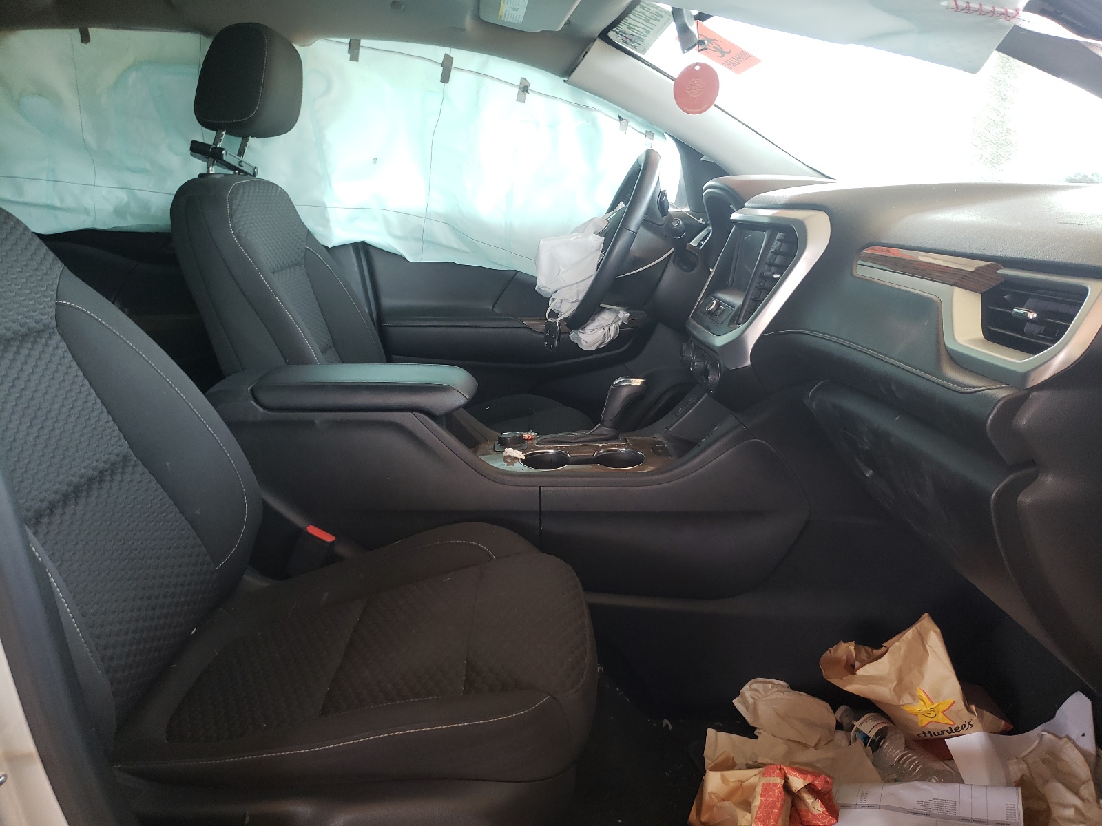 Photo 5 from auction – 2018 GMC ACADIA SLE with VIN 1GKKNLLA5JZ130499