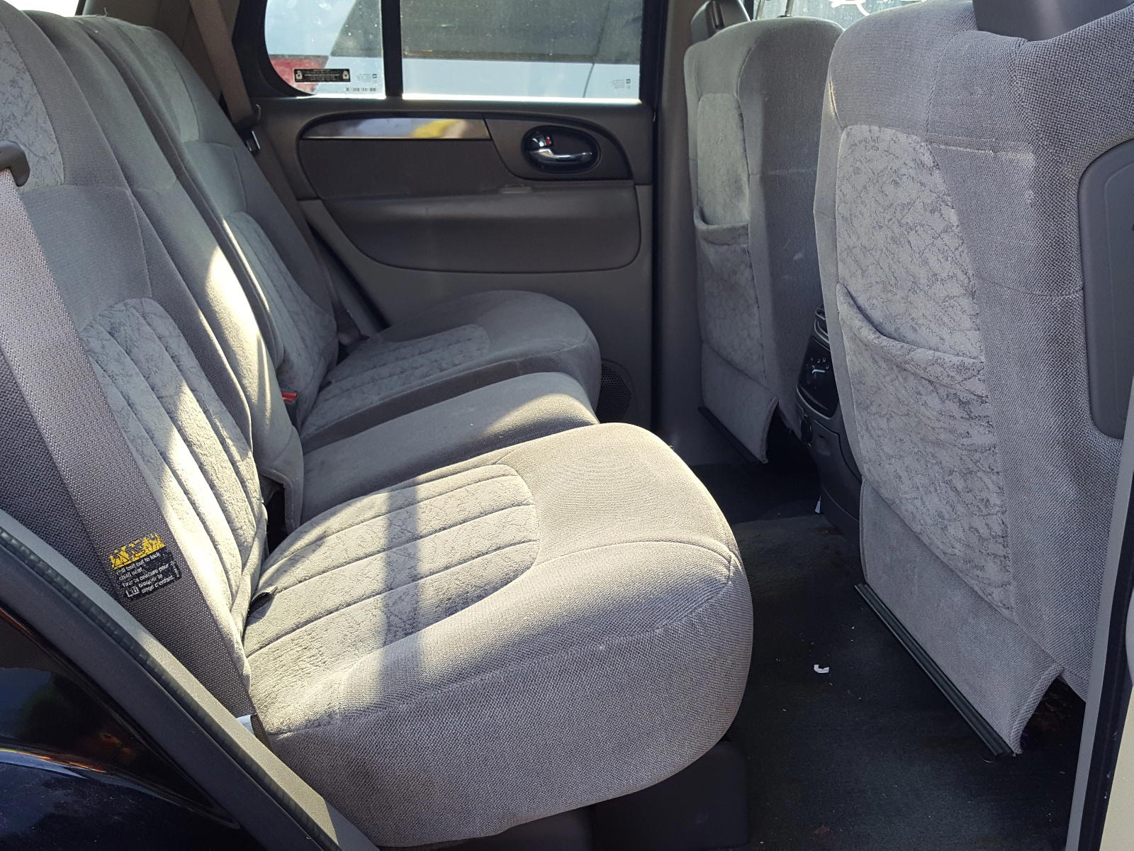 Photo 6 from auction – 2002 GMC ENVOY with VIN 1GKDT13S822441642