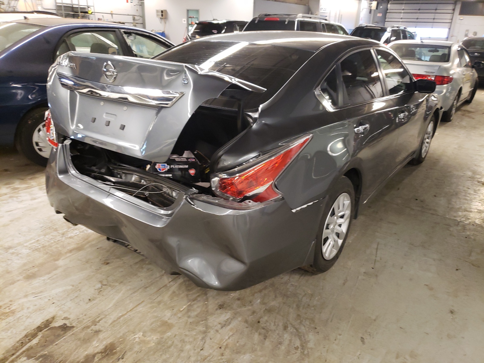 Photo 4 from auction – 2015 NISSAN ALTIMA 2.5 with VIN 1N4AL3AP1FN381089
