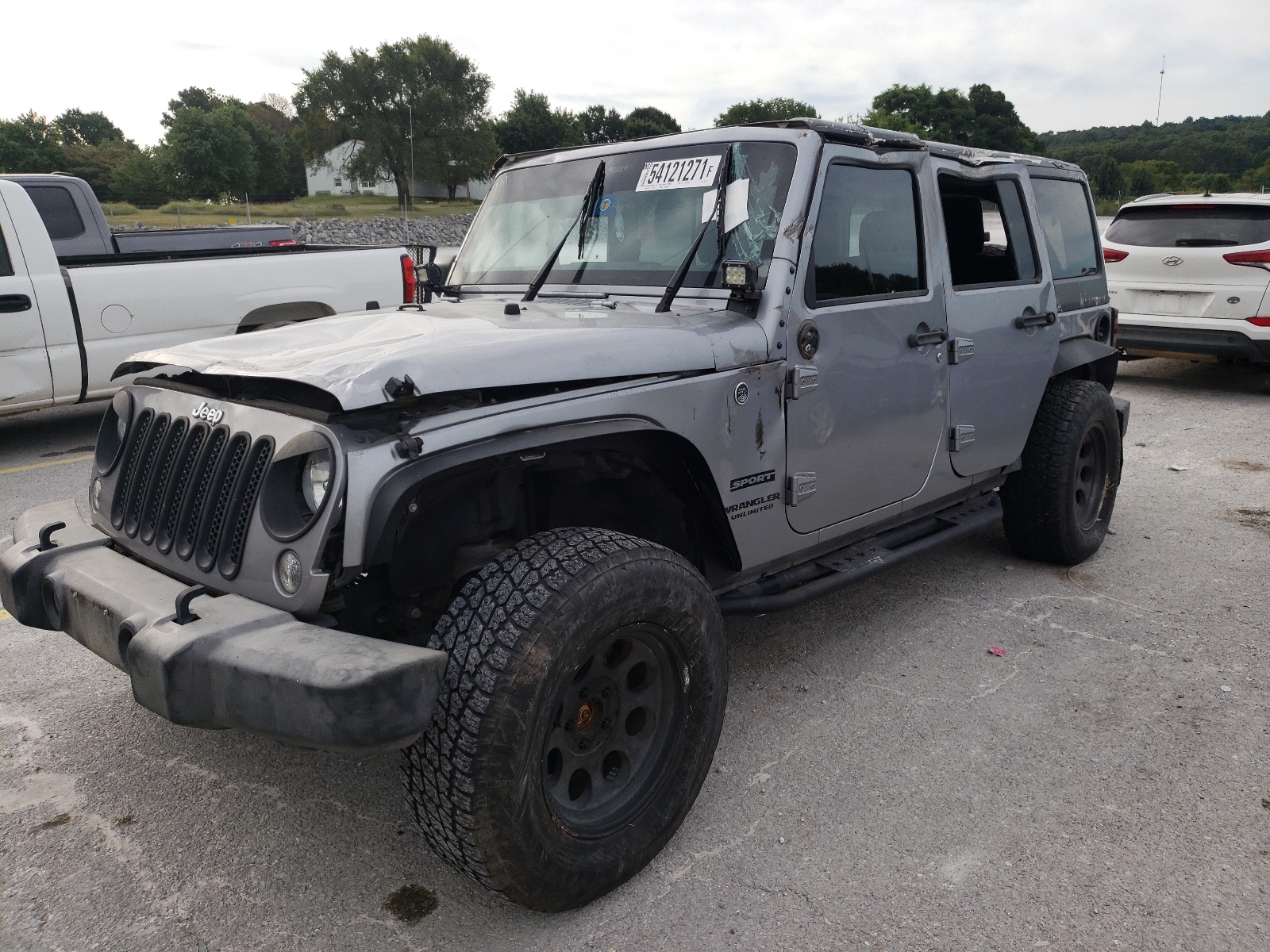 Photo 2 from auction – 2016 JEEP WRANGLER U with VIN 1C4BJWDG6GL329214