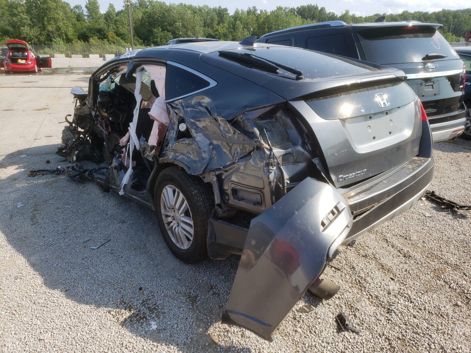 Photo 3 from auction – 2014 HONDA CROSSTOUR with VIN 5J6TF3H30EL000463