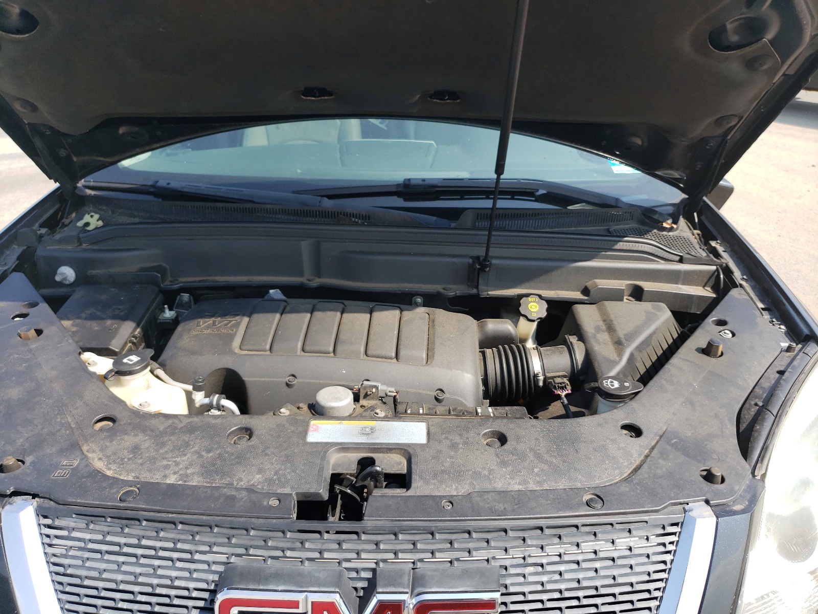 Photo 7 from auction – 2011 GMC ACADIA SLT with VIN 1GKKRRED1BJ149601